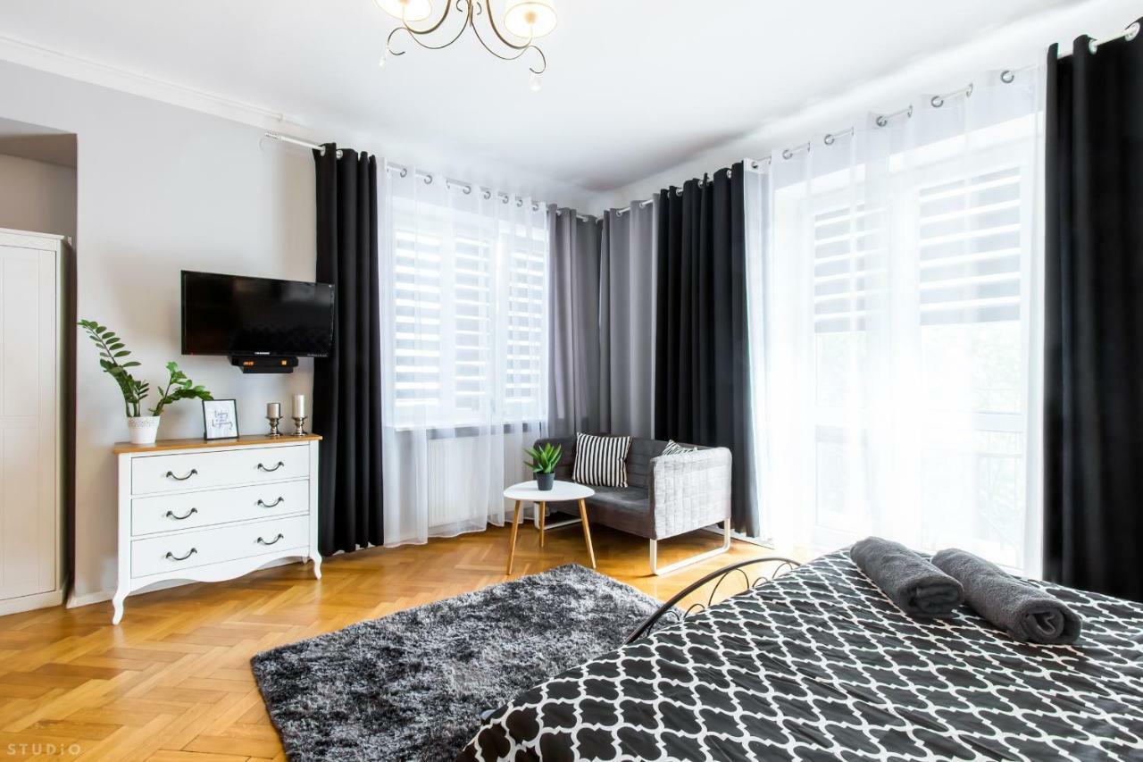 Clicktheflat Chmielna 7 Апартаменти *