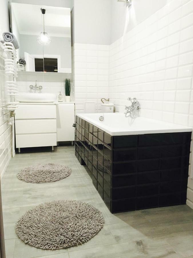 Clicktheflat Chmielna 7 Апартаменти *
