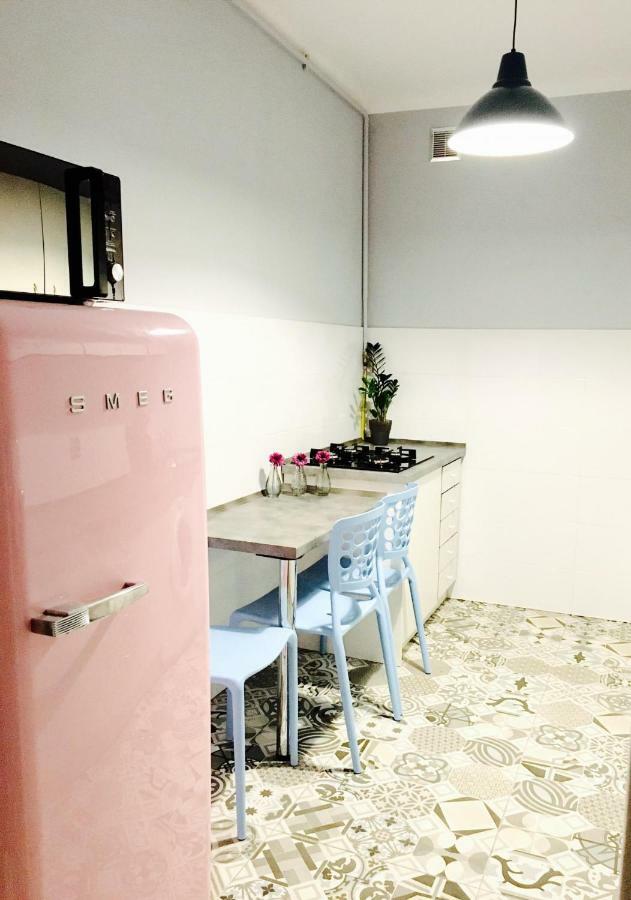 Апартаменти Clicktheflat Chmielna 7